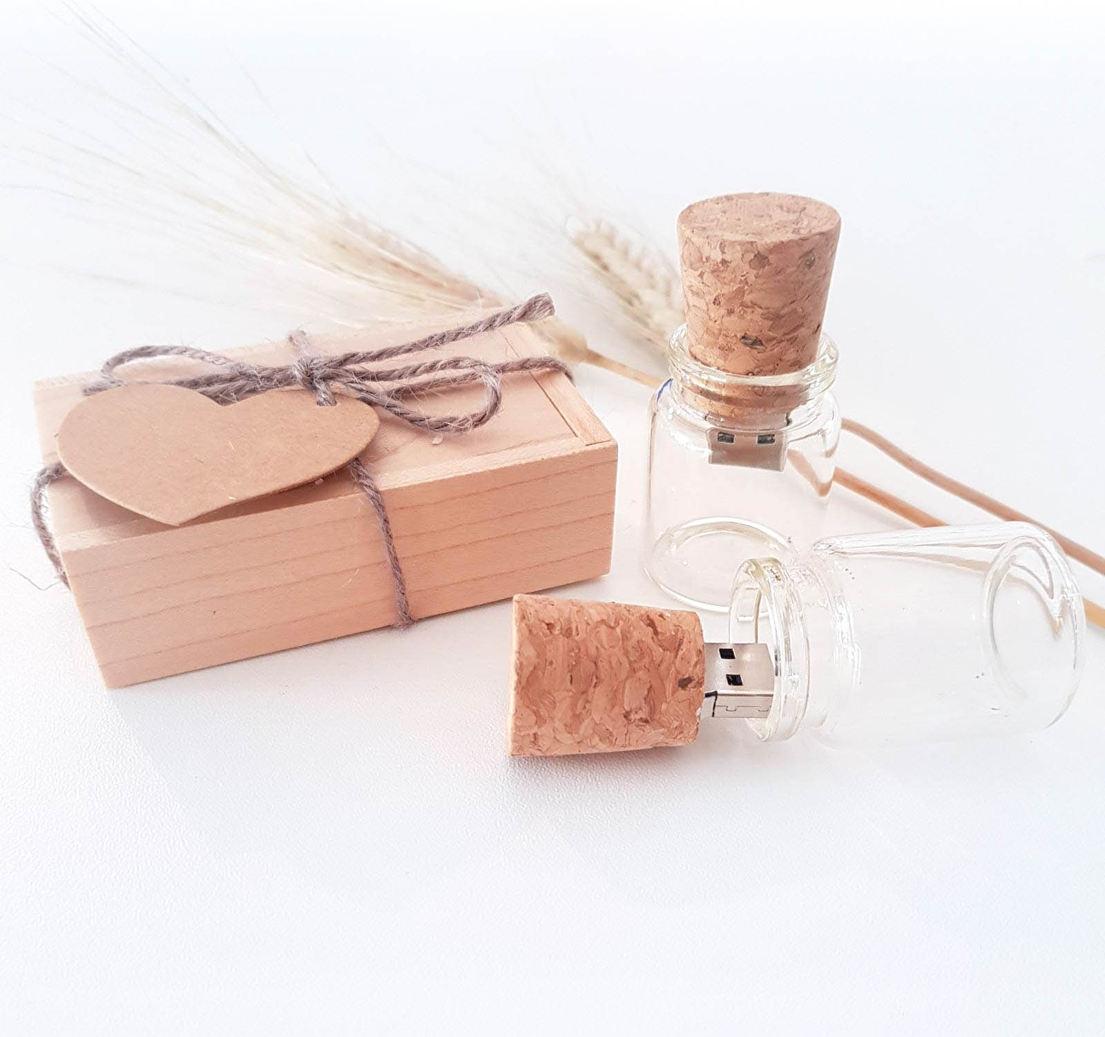 USB stick in glaasje